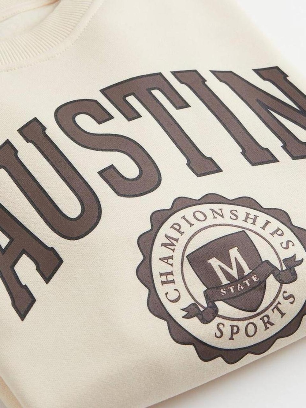 H&M Austin Graphic Crewneck Sweatshirt - Cream and Brown - Picture 2 of 3